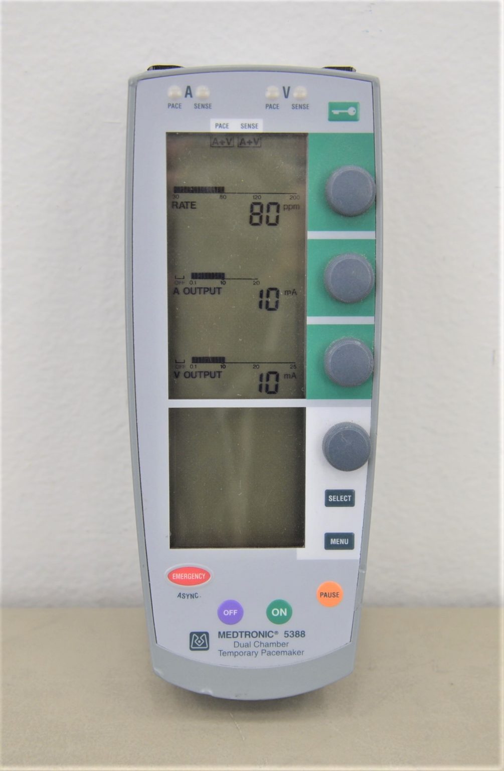Medtronic 5388 Dual Chamber Temporary Pacemaker Patient Monitor 17355 Rhino Trade LLC