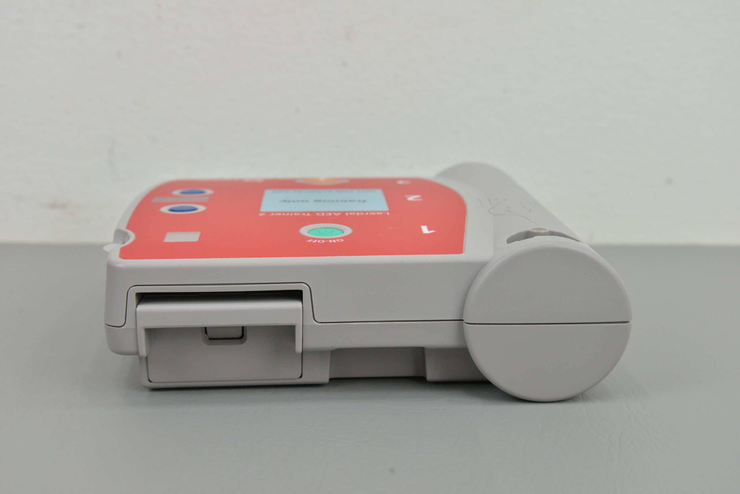 New Laerdal AED Trainer 2 w Philips HeartStart Adult Training Pads