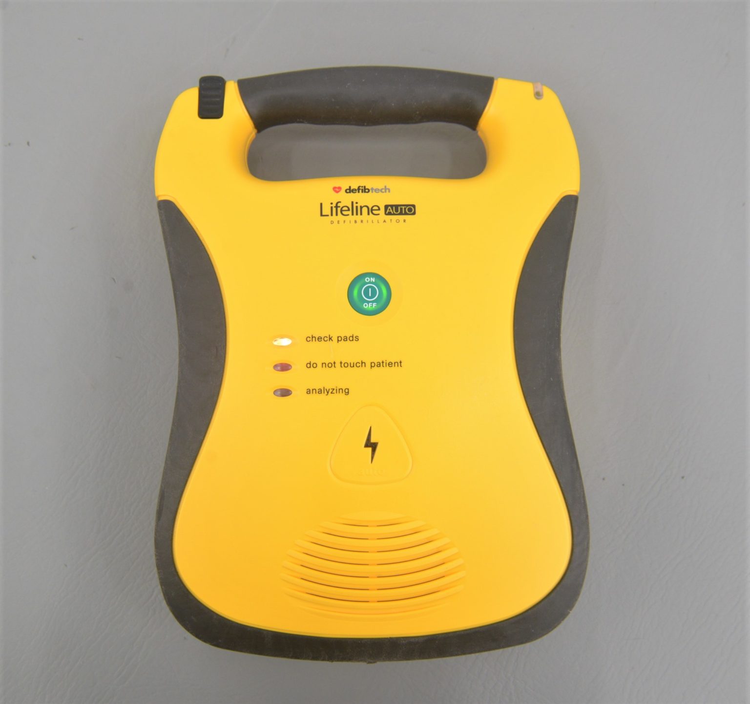 DefibTech Lifeline Auto AED Defibrillator DDU120A w/ Adult Electrode