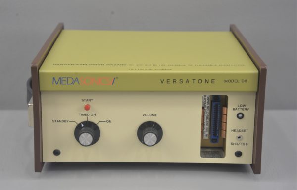 MedaSonics D8 Versatone Doppler Ultrasound System w/ P84 5.3MHz Probe & Accs