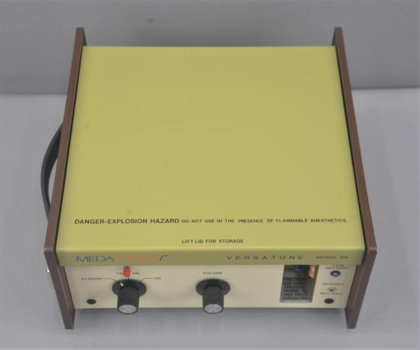 MedaSonics D8 Versatone Doppler Ultrasound System w/ P84 5.3MHz Probe & Accs