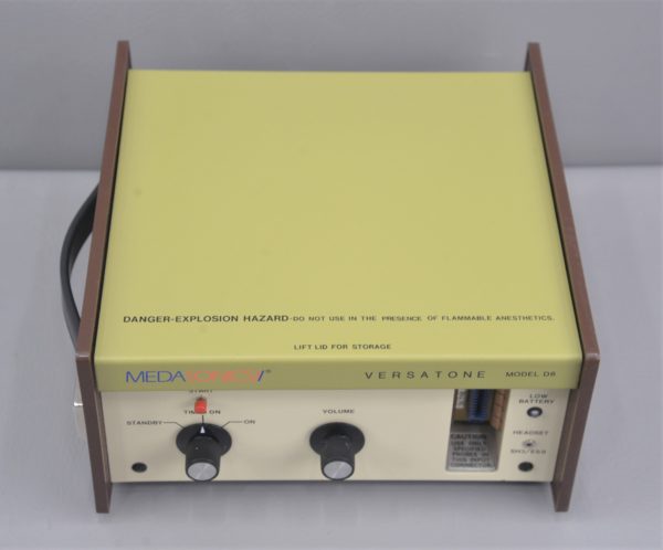 MedaSonics D8 Versatone Doppler Ultrasound System w/ P82 8MHz & P84 5.3MHz Probe