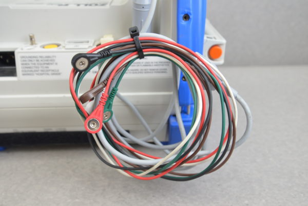 Zoll M Series CCT Biphasic 8000-0851-30 Defibrillator Monitor-Recorder ECG Masimo SpO2 CO2 12 Lead