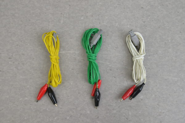 ITO Physiotherapy & Rehabilitation ES-130 3-Channel Palm-Size Electroacupuncture