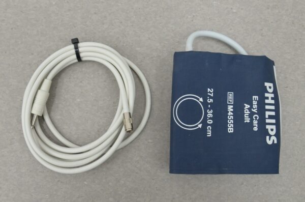 Philips IntelliVue MP2 M8102A Portable 865040 W/ NBP, Phillips, & Heartrate
