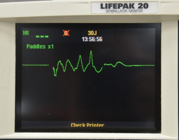 Medtronic Lifepak 20 Defibrillator Monitor 3202487-015 W/ Paddles