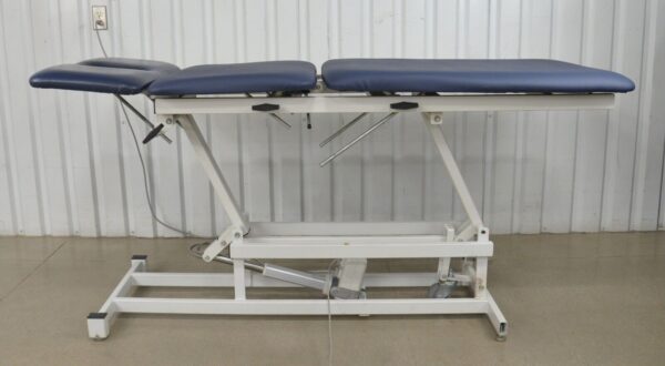 Armedica AM-300 HI-LO Three Section Treatment Table