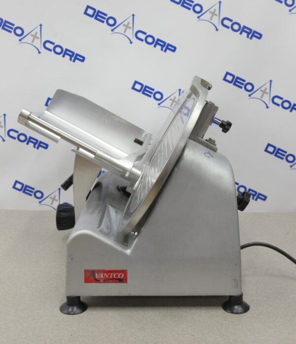 Avantco SL312 12" Semi-Automatic Gravity Feed Meat Slicer 1/3 hp