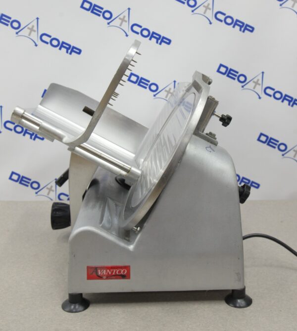 Avantco SL312 12" Semi-Automatic Gravity Feed Meat Slicer 1/3 hp