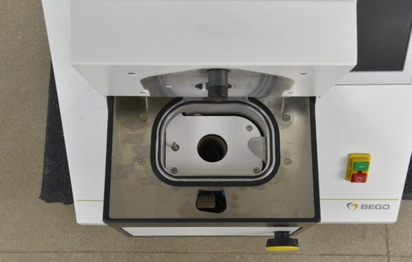 Bego Nautilus CC Plus Dental Vacuum Pressure Casting Machine
