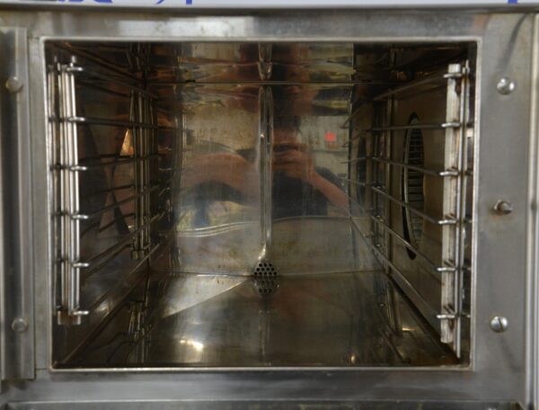 Groen HY-3E Double Stack Convection Steamer 208V 8.1KW 3 PH 1/15 HP