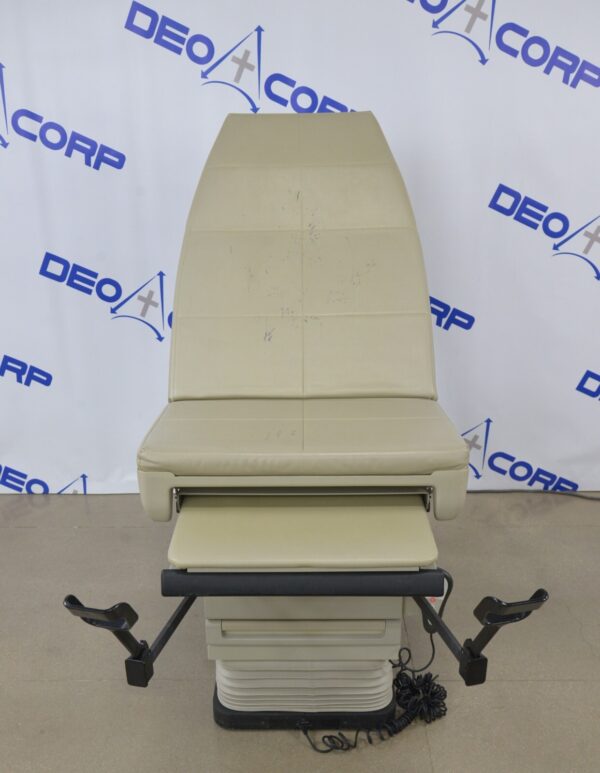 Midmark Ritter 405-015 Barrier Free Hi-Low Power Exam Table W/ Hand Controller