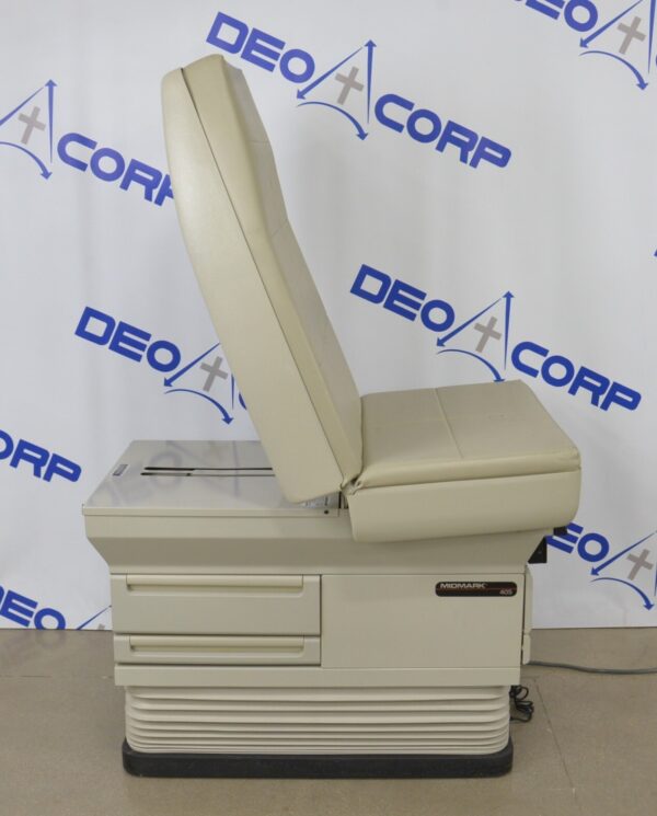 Midmark Ritter 405-015 Barrier Free Hi-Low Power Exam Table W/ Hand Controller