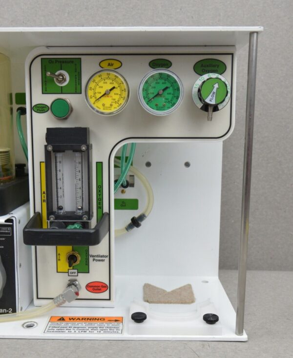 Oceanic Medical Magellan-2200 Model-2 Anesthesia Machine