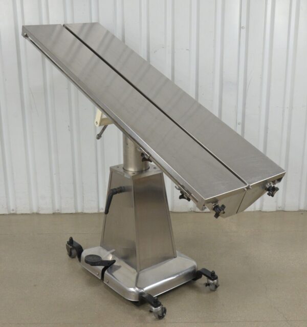 Shor-Line Surgical  V-Top Table Veterinary Hydraulic Lift 58"