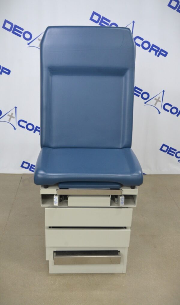 UMF 5140 Manual Adjustment Exam Table