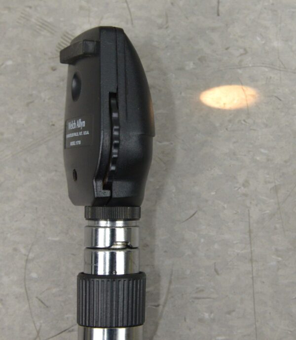 Welch Allyn GS 777 Wall Transformer W/ 11820 Panoptic & 11710 Ophthalmoscope