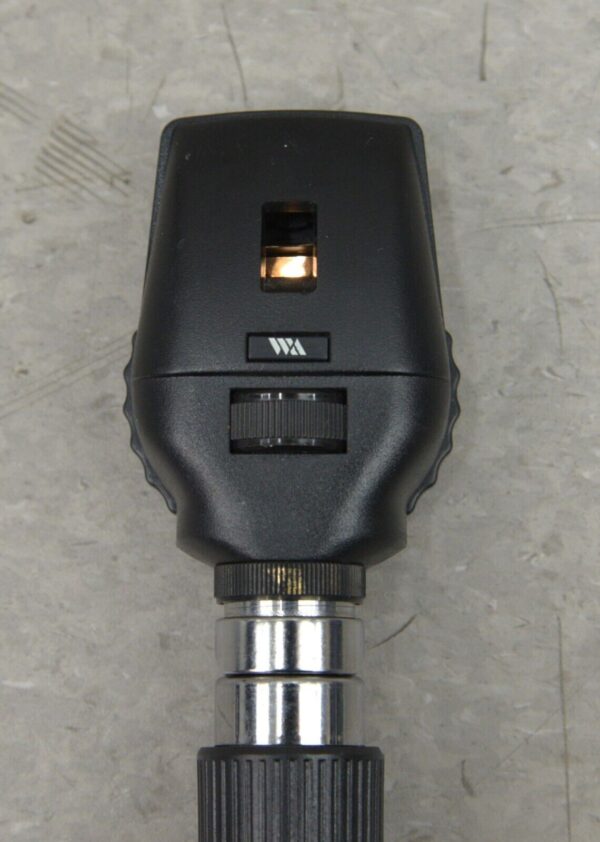 Welch Allyn GS 777 Wall Transformer W/ 11820 Panoptic & 11710 Ophthalmoscope