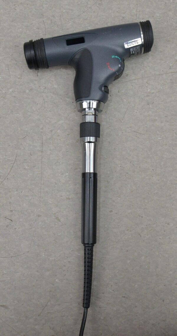 Welch Allyn GS 777 Wall Transformer W/ 11820 Panoptic & 11710 Ophthalmoscope