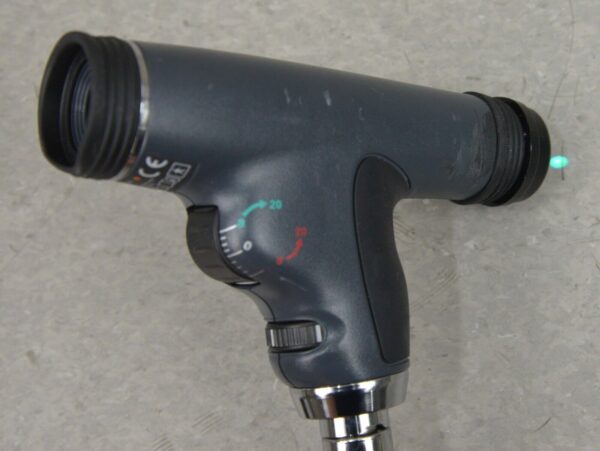 Welch Allyn GS 777 Wall Transformer W/ 11820 Panoptic & 11710 Ophthalmoscope