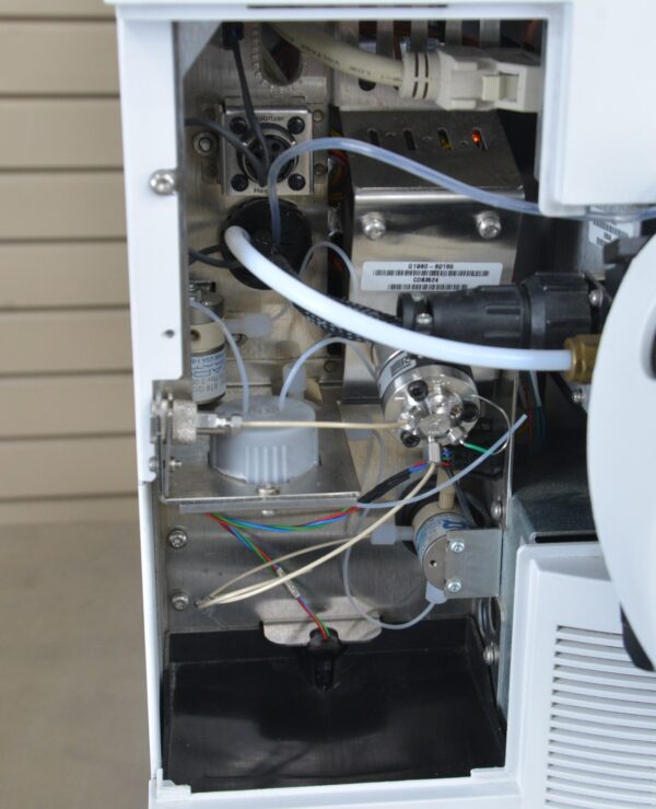 Agilent Technologies 6140 Quadrupole LC/MS System W/ G1948B Electrospray Source