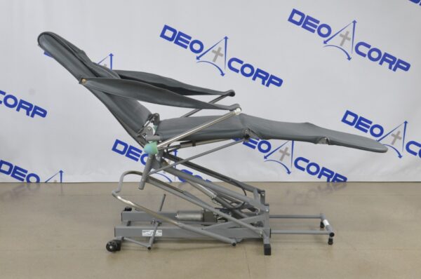 Aseptico ADC-02CF Portable Hydraulic Dental Chair