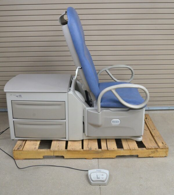 Brewer 6001 Access High-Low Exam Table Pneumatic Back W/ Foot Switch