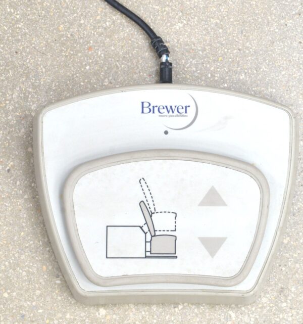 Brewer 6001 Access High-Low Exam Table Pneumatic Back W/ Foot Switch