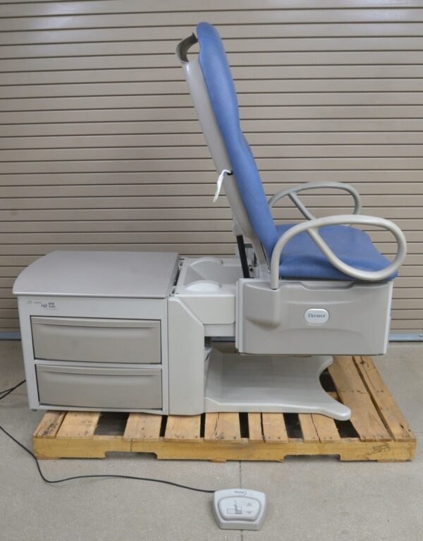 Brewer 6001 Access High-Low Exam Table Pneumatic Back W/ Foot Switch