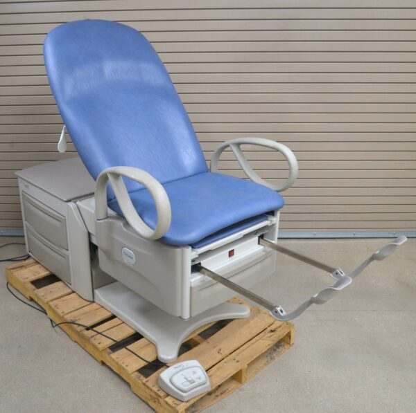 Brewer 6001 Access High-Low Exam Table Pneumatic Back W/ Foot Switch