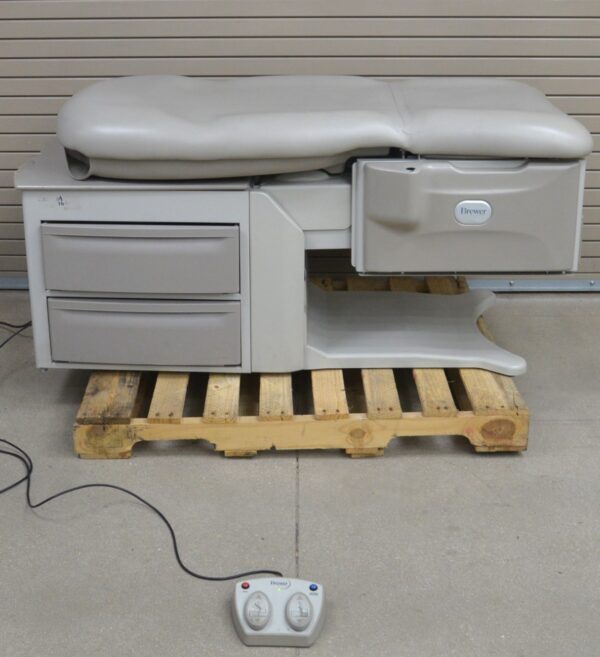 Brewer 6500 Access High-Low Exam Table Power Back W/ Foot Switch