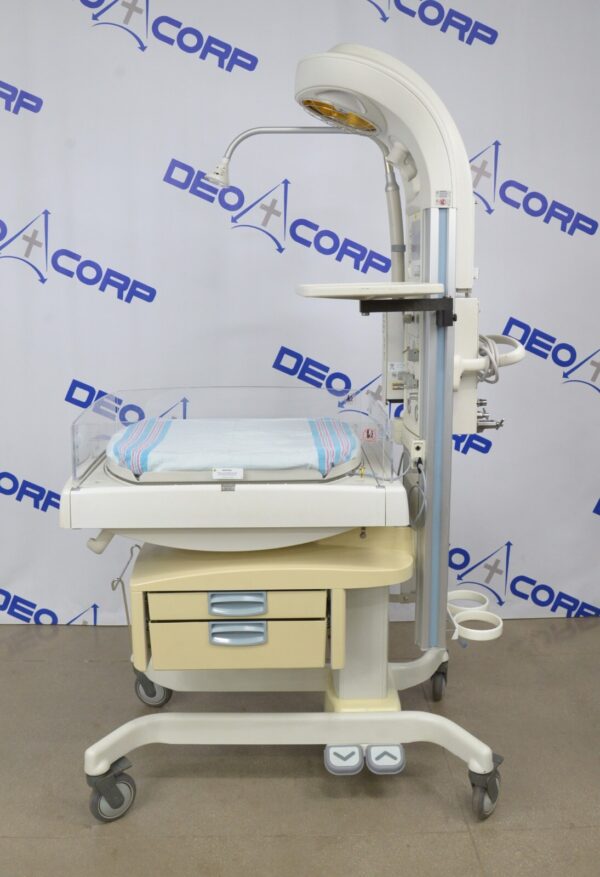 GE Healthcare Giraff Ires Bedded Baby Warmer Masimo SpO2 1502 T-Piece Blender & Scale