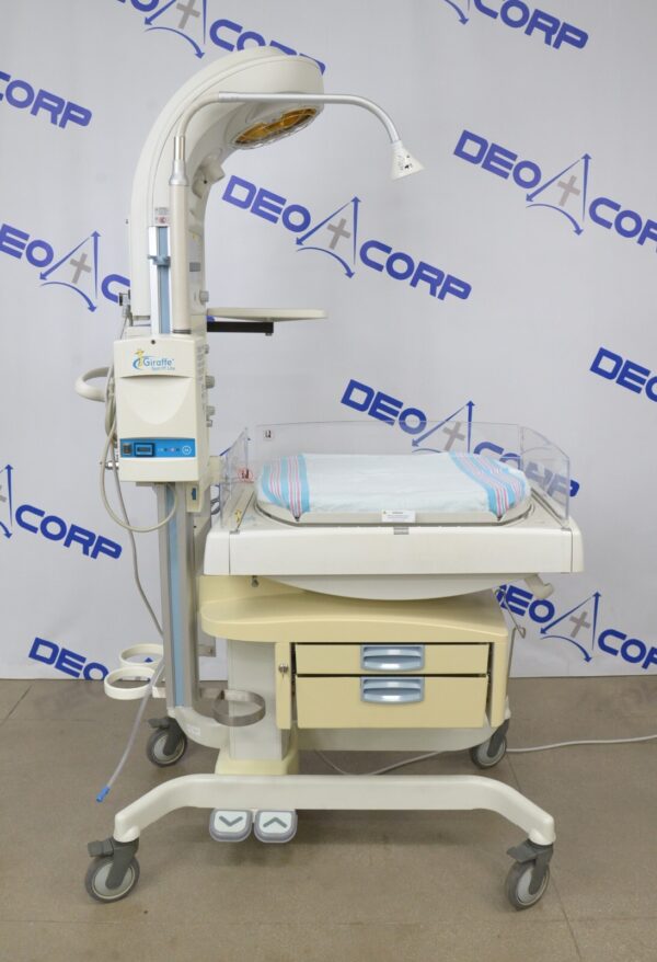 GE Healthcare Giraff Ires Bedded Baby Warmer Masimo SpO2 1502 T-Piece Blender & Scale