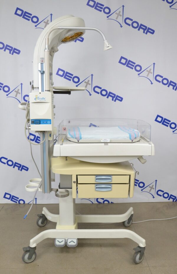 GE Healthcare Giraff Ires Bedded Baby Warmer Masimo SpO2 1502 T-Piece Blender & Scale