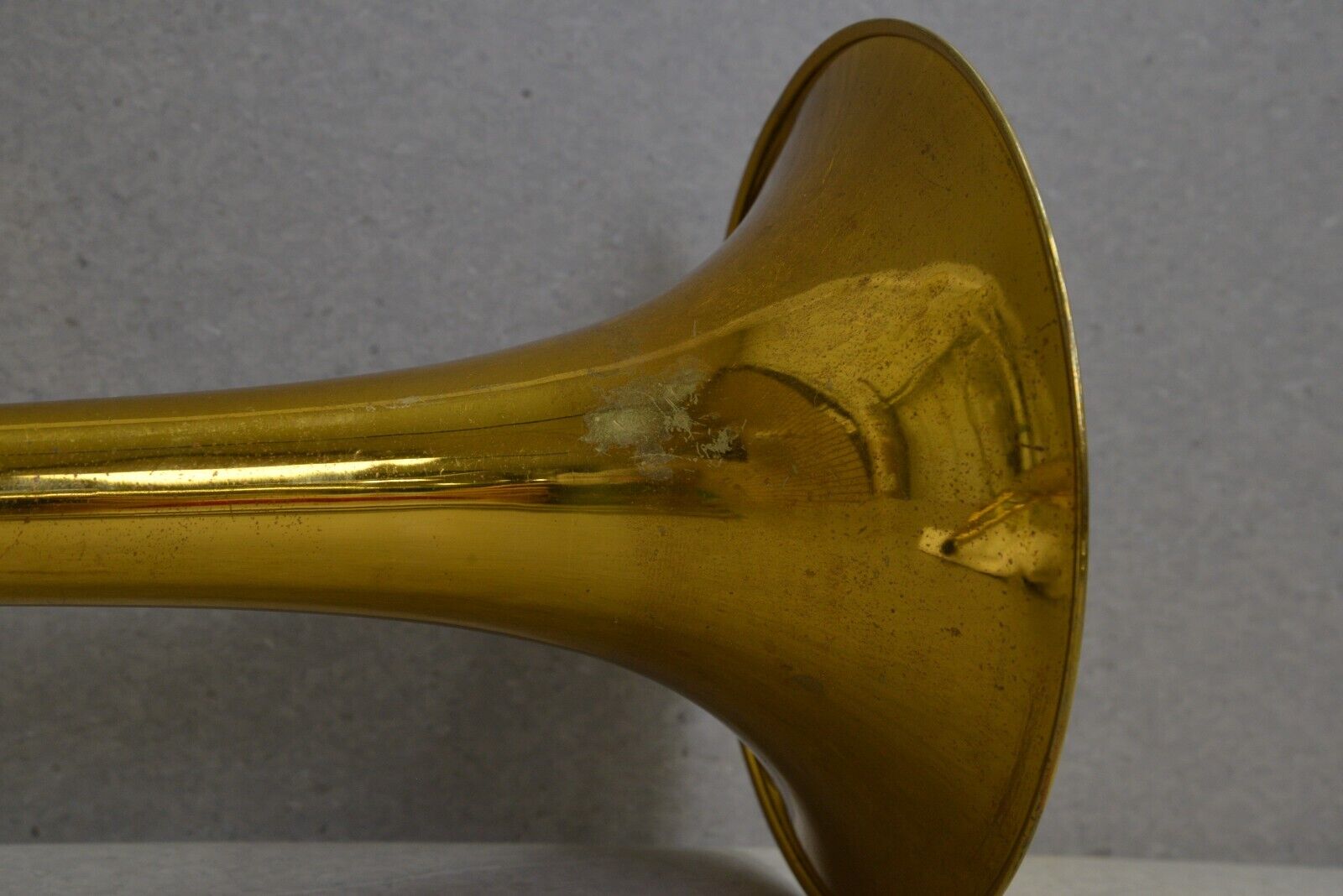 King 3B Concert Trombone with Brass Finish and Hard Case