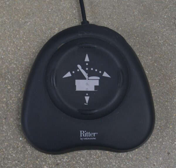 Midmark Ritter 223-016 Barrier Free Hi-Low Power Examination Table W/ Footswitch