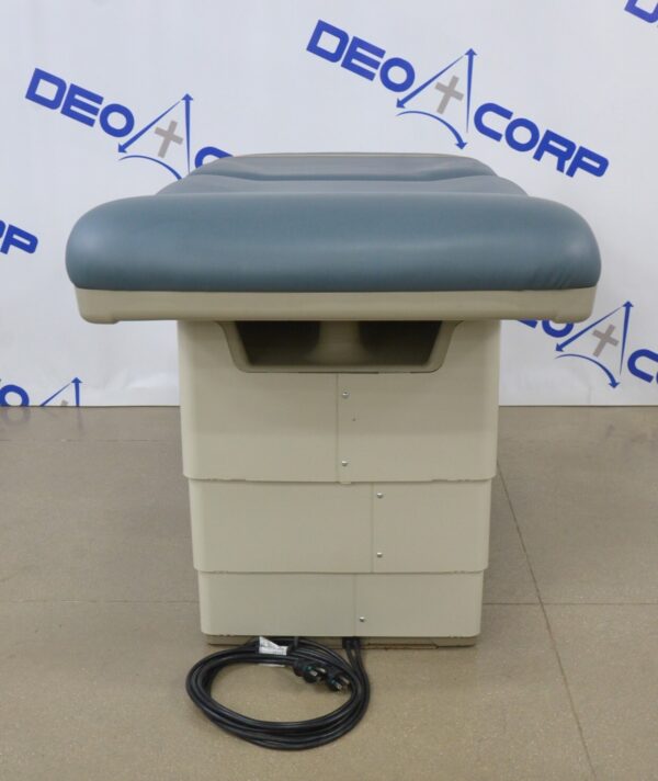 Midmark Ritter 223-016 Barrier Free Hi-Low Power Examination Table W/ Footswitch