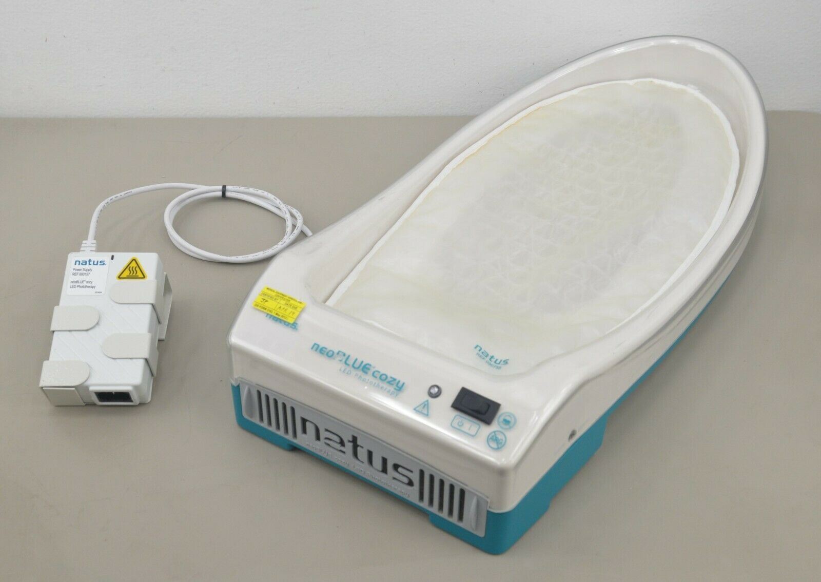 Natus-NeoBlue-Cozy-LED-Phototherapy-Infant-Baby-Light-System-w-Power-Supply...