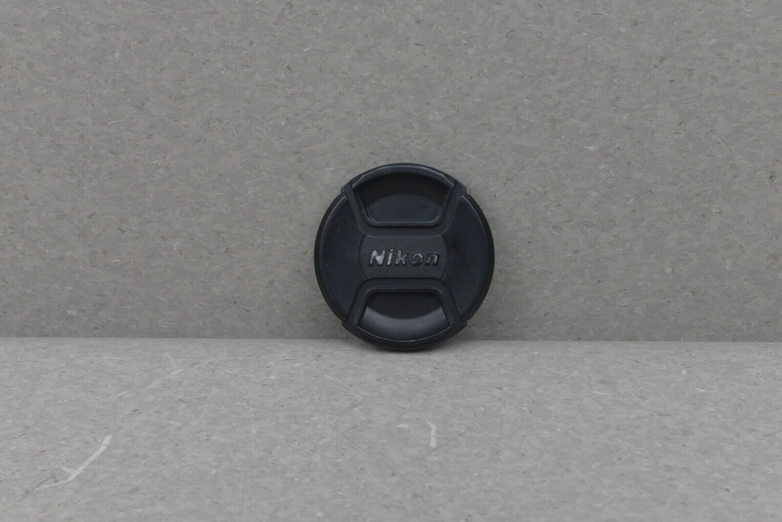 Nikon AF-S NIKKOR 28-70mm 1:2.8D ED Zoom Lens Silent Wave Nikon AF-S NIKKOR 28-70mm 1:2.8D ED Zoom Lens Silent Wave