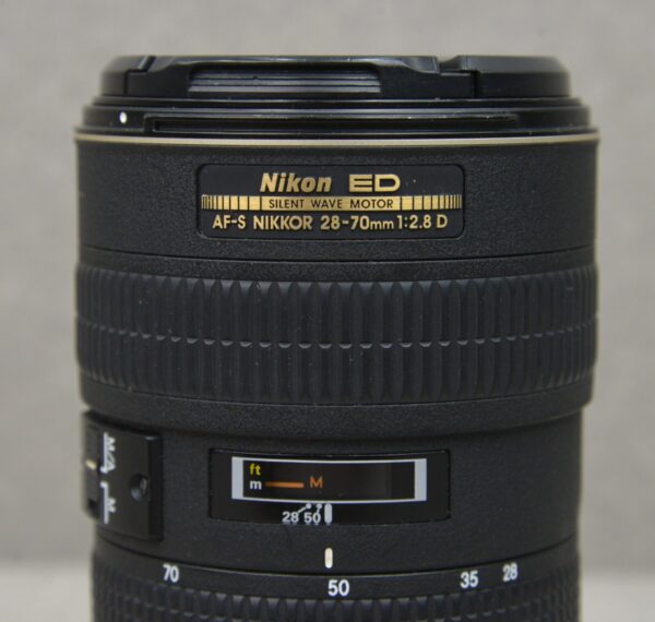 Nikon AF-S NIKKOR 28-70mm 1:2.8D ED Zoom Lens Silent Wave Motor