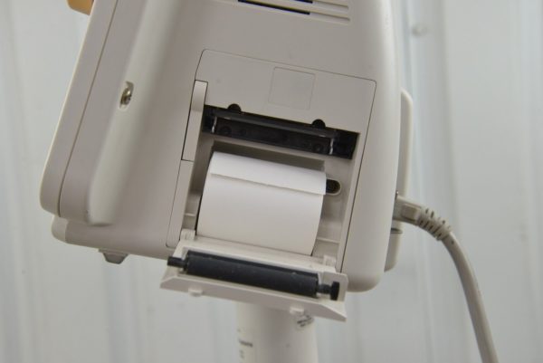 Philips SureSigns VM8 Patient Monitor 863066 W/ Accessories