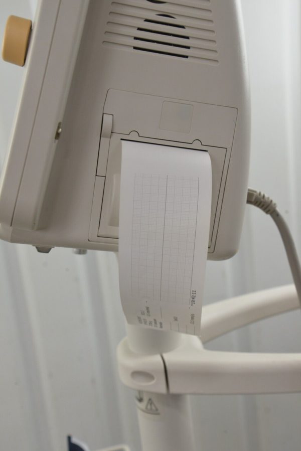 Philips SureSigns VM8 Patient Monitor 863066 W/ Accessories