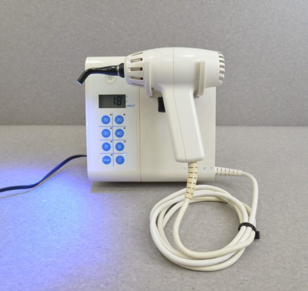 SDS Kerr VCL 501 Optilux Dental Curing Light