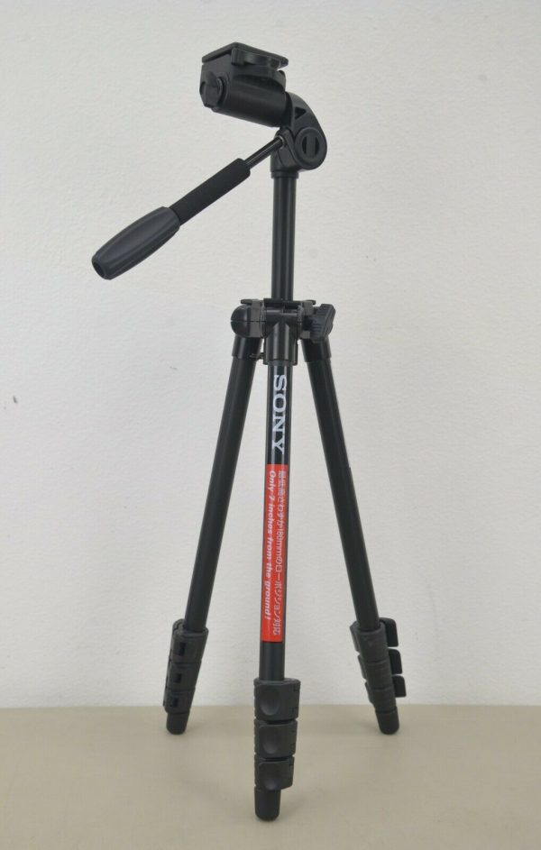Sony VCT-1500L Lightweight Tripod w/ 3-Way Panhead & Quick Shoe w/ Soft Case