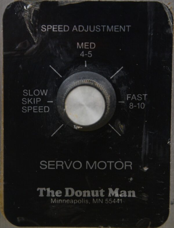 The Donut Man Servo Motor W/ Flip Tray & Cooling Rack