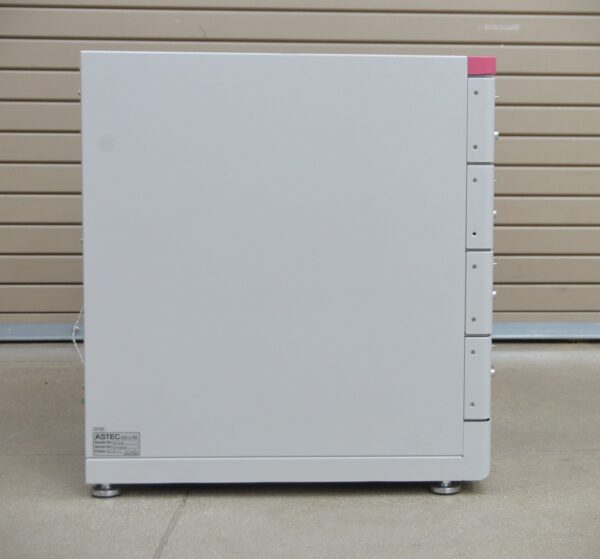 Astec AD-3100 Cube IVF 4 Chamber Multi-Drawer CO2 Incubator