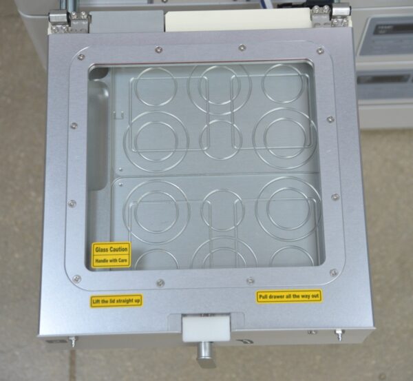 Astec AD-3100 Cube IVF 4 Chamber Multi-Drawer CO2 Incubator