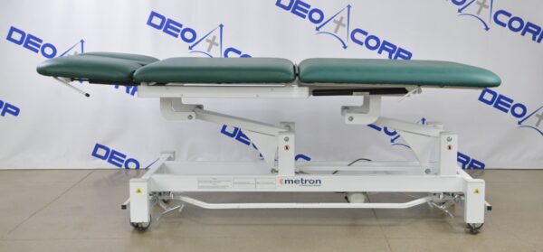 Metron Elite Aster 3-Section Treatment Table T8718NT9009 Bar Activated