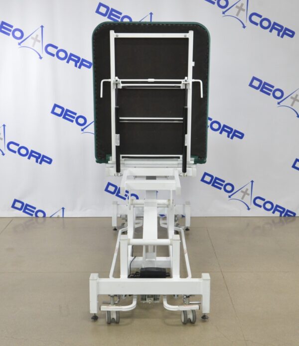 Metron Elite Aster 3-Section Treatment Table T8718NT9009 Bar Activated
