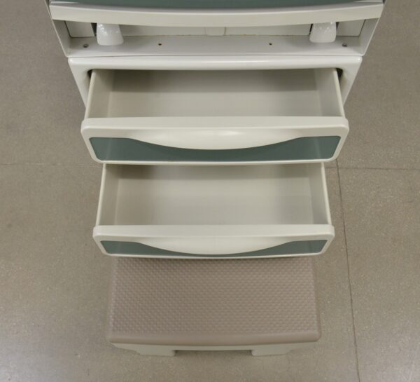 Midmark 204-001 Barrier Free Manual Examination Table